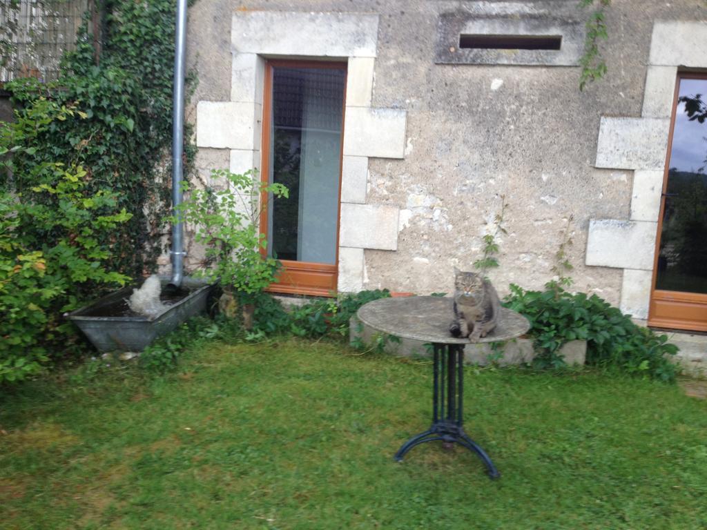 Villa Domaine De La Grange Aux Dimes Feux Habitación foto